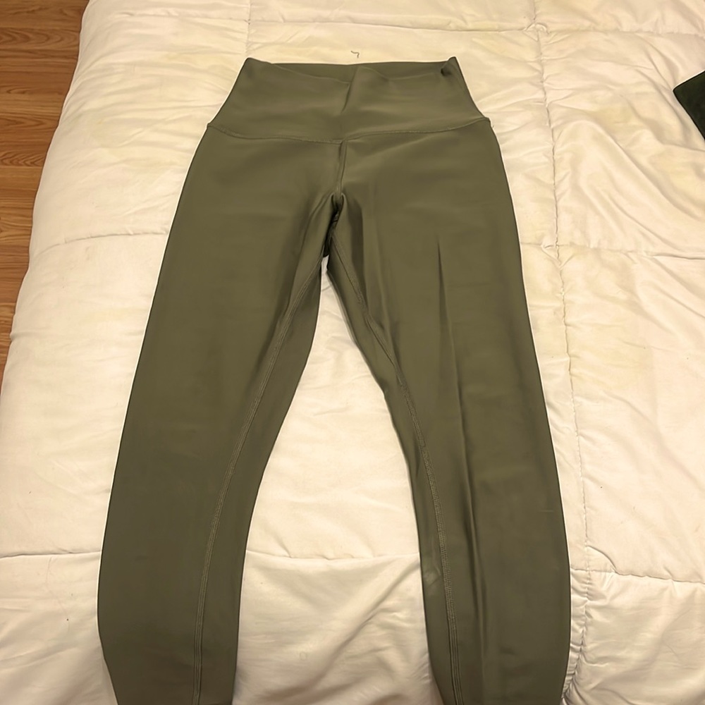 Alo leggings
